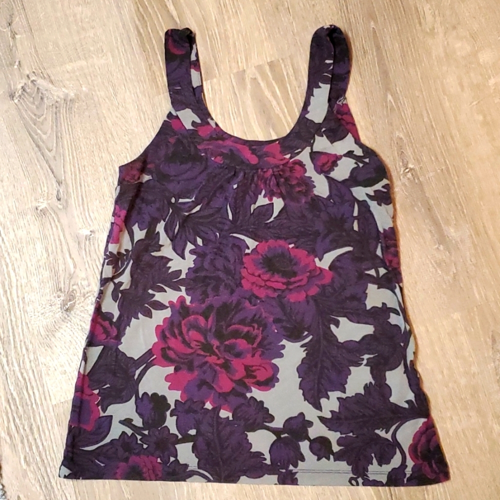 Old Navy small gray and purple floral tank top
